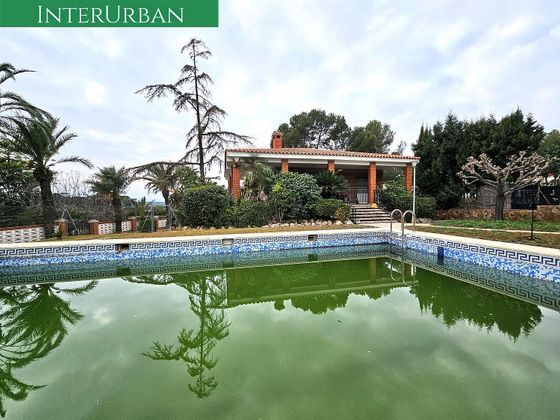 Foto 1 de Xalet en venda a Olocau de 5 habitacions amb terrassa i piscina