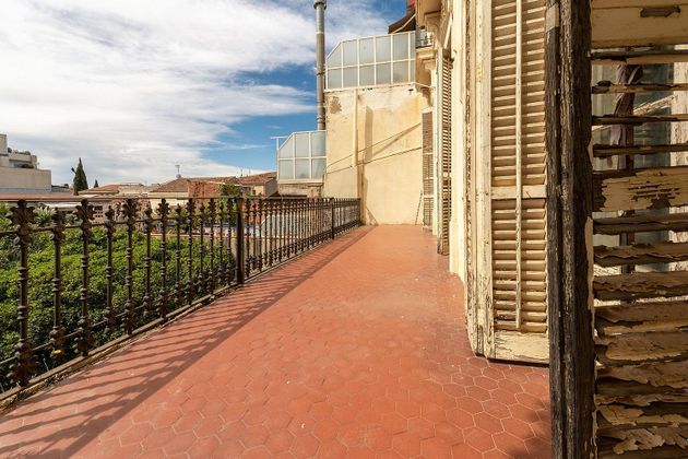 Foto 2 de Pis en venda a Centre - Sabadell de 6 habitacions amb terrassa i balcó