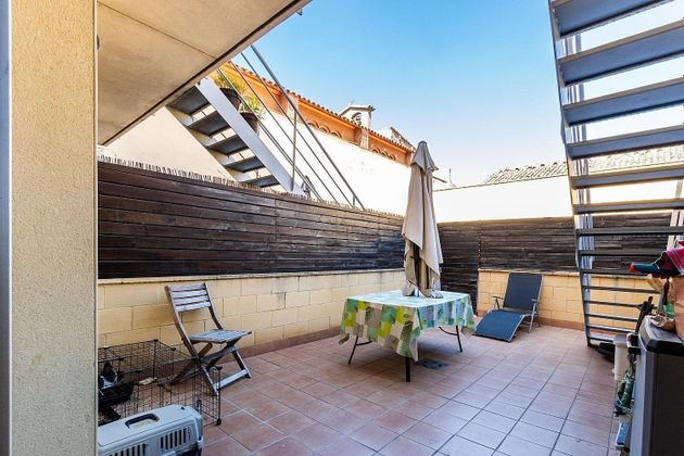 Foto 2 de Dúplex en venta en Gràcia de 3 habitaciones con terraza y balcón