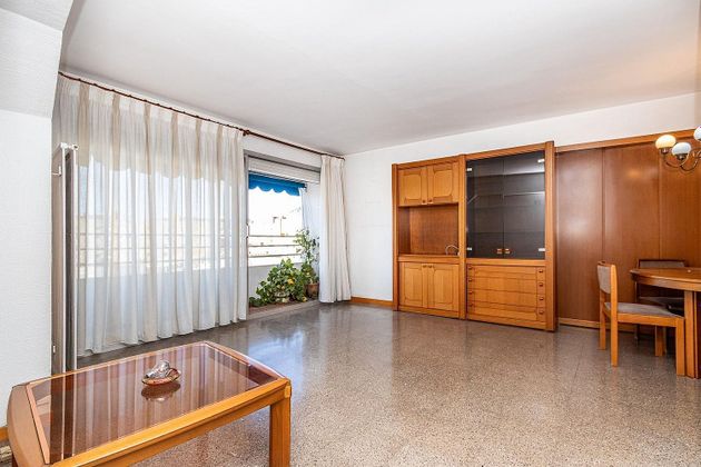 Foto 1 de Pis en venda a Gràcia de 3 habitacions amb terrassa i piscina