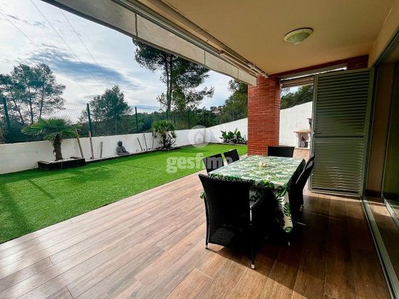 Foto 2 de Casa rural en venda a Sentmenat de 3 habitacions amb terrassa i piscina