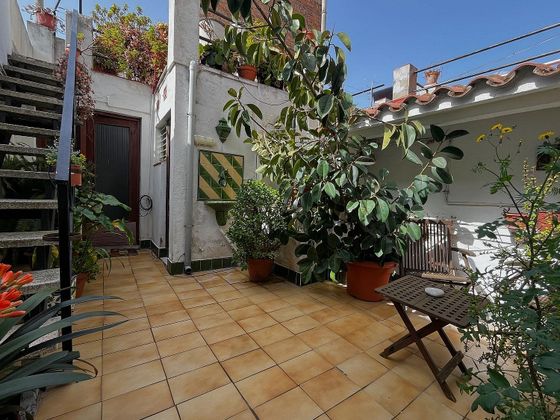 Foto 1 de Venta de casa en Eixample - Sant Oleguer de 4 habitaciones con jardín y aire acondicionado