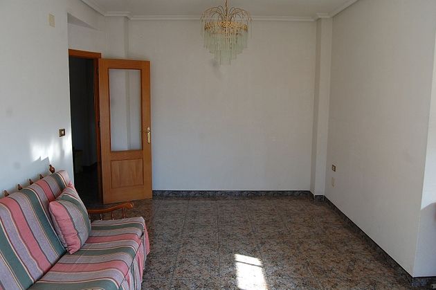 Foto 2 de Piso en venta en Caravaca de la Cruz de 3 habitaciones con terraza y balcón
