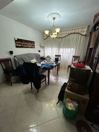 Foto 1 de Venta de piso en Poligono Norte - Villegas - La Fontanilla de 3 habitaciones y 70 m²