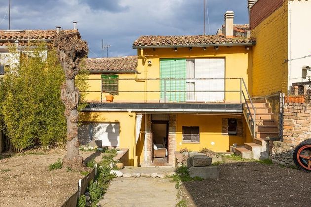 Foto 2 de Casa en venda a Manlleu de 4 habitacions amb terrassa