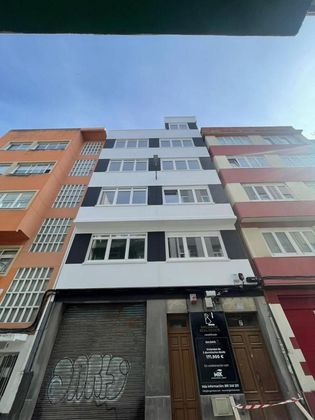 Foto 1 de Venta de piso en calle Baldaio de 3 habitaciones con calefacción y ascensor