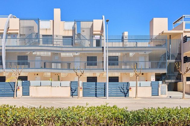 Foto 2 de Pis en venda a avenida De Levante de 2 habitacions amb terrassa i piscina