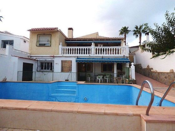 Foto 1 de Xalet en venda a polígono Unidad Actuación de 6 habitacions amb terrassa i piscina