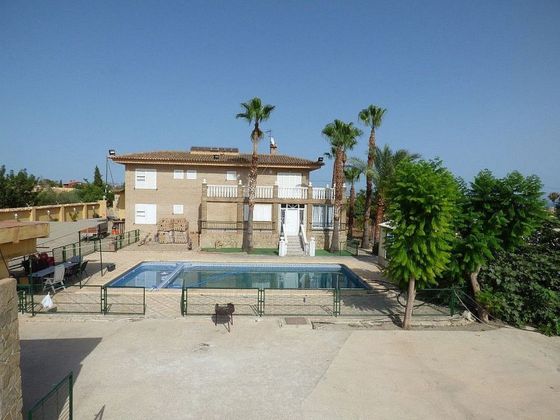 Foto 1 de Xalet en venda a Villajoyosa ciudad de 6 habitacions amb terrassa i piscina