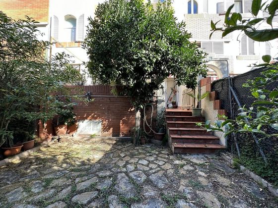 Foto 1 de Casa en venda a Can Bou de 4 habitacions amb terrassa i jardí