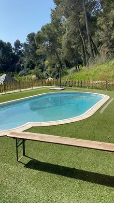 Foto 2 de Xalet en venda a Cervelló de 4 habitacions amb piscina i jardí
