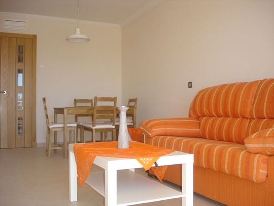 Foto 1 de Piso en venta en calle Cerro del Aguila de 2 habitaciones con terraza y piscina