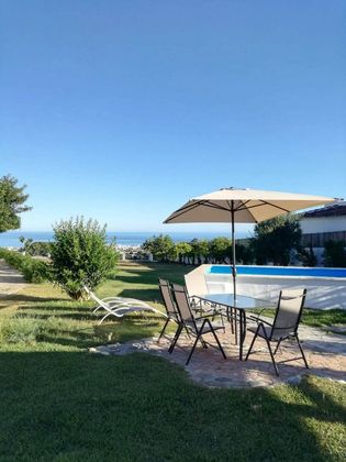 Foto 2 de Xalet en venda a Frigiliana de 2 habitacions amb terrassa i piscina