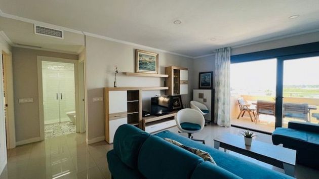 Foto 2 de Pis en venda a calle Mar Cantábrico de 2 habitacions amb terrassa i piscina