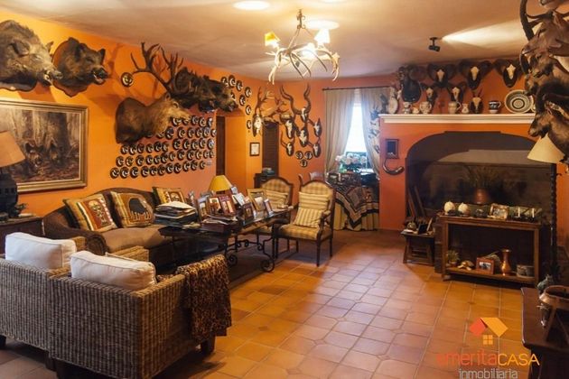 Foto 2 de Casa en venda a Centro - Mérida de 6 habitacions amb garatge i aire acondicionat