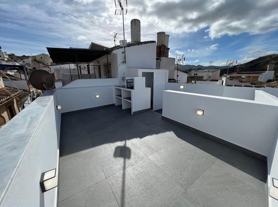 Foto 2 de Venta de casa en calle Mendoza de 1 habitación con terraza y balcón