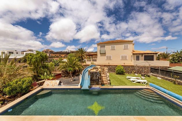 Foto 1 de Xalet en venda a Villaverde de 3 habitacions amb terrassa i piscina