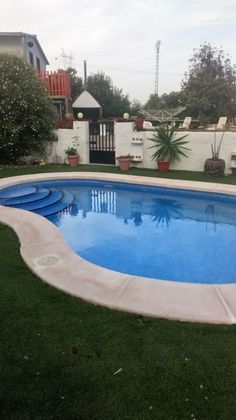 Foto 2 de Xalet en venda a Granja de Rocamora de 8 habitacions amb terrassa i piscina