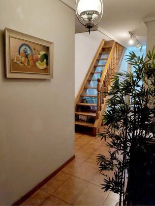 Foto 2 de Piso en venta en Cangas del Narcea de 7 habitaciones con terraza y garaje