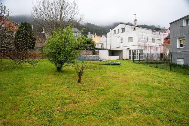 Foto 2 de Casa en venda a Burela de 5 habitacions amb terrassa i piscina