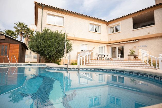 Foto 1 de Xalet en venda a Zona Galúa-Calnegre de 6 habitacions amb terrassa i piscina