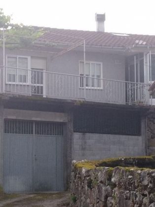 Foto 2 de Casa en venta en Quintela de Leirado de 5 habitaciones con terraza y garaje