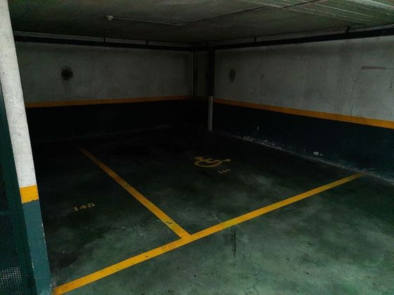 Foto 2 de Venta de garaje en Bouzas - Coia de 24 m²