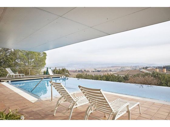 Foto 1 de Venta de casa en Sant Fruitós de Bages de 6 habitaciones con terraza y piscina