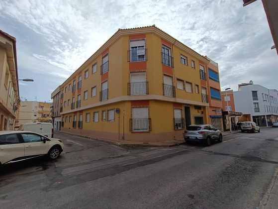 Foto 1 de Piso en venta en San Pedro del Pinatar de 2 habitaciones con terraza y ascensor