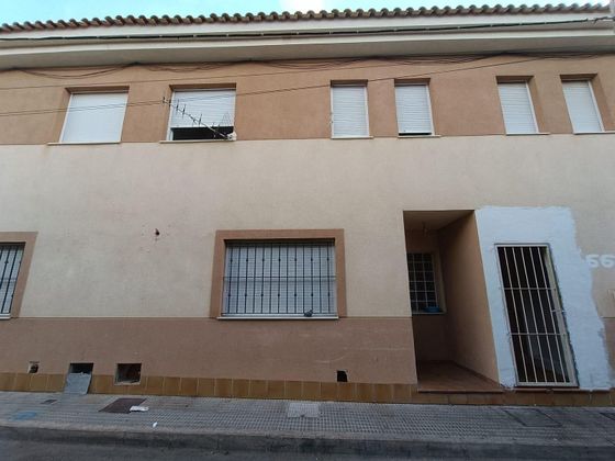 Foto 2 de Casa adossada en venda a San Pedro del Pinatar de 3 habitacions amb jardí