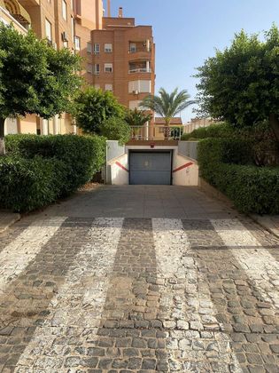 Foto 2 de Garatge en venda a Nueva Almería - Cortijo Grande - Vega de Acá de 23 m²