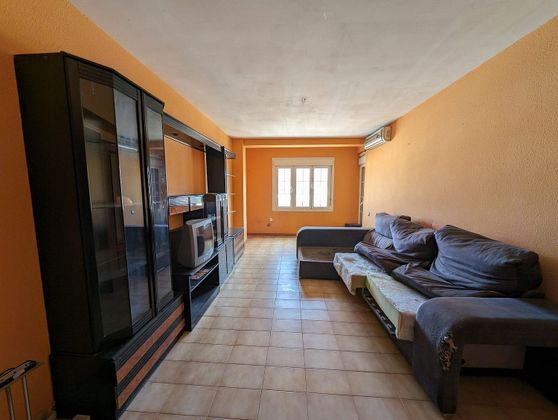 Foto 2 de Piso en venta en Benahadux de 4 habitaciones con terraza