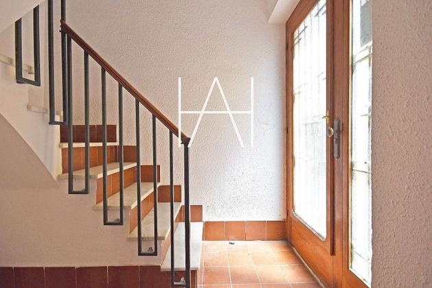 Foto 1 de Casa en venta en Caldes d´Estrac de 4 habitaciones con terraza y garaje