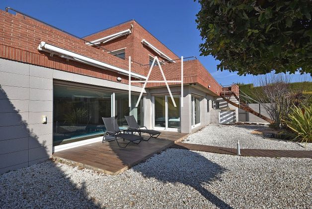 Foto 1 de Chalet en venta en Sant Vicenç de Montalt de 3 habitaciones con terraza y piscina