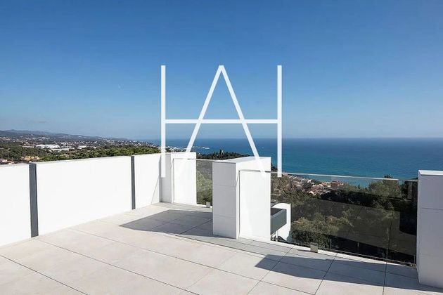 Foto 1 de Xalet en venda a Caldes d´Estrac de 4 habitacions amb terrassa i piscina
