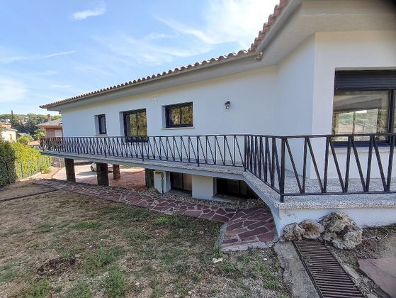 Foto 1 de Venta de chalet en Lliçà d´Amunt de 4 habitaciones con terraza y jardín