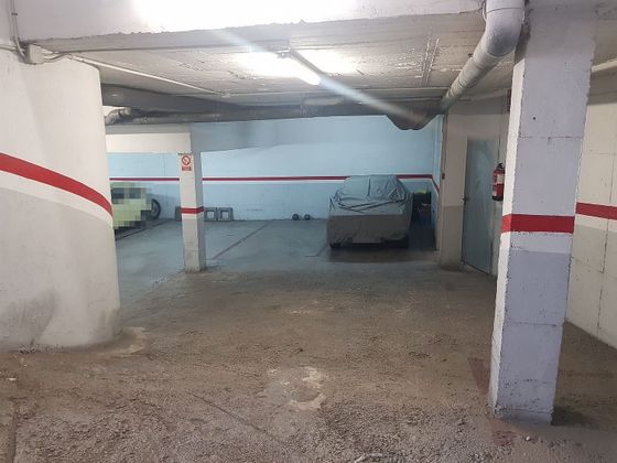 Foto 2 de Alquiler de garaje en paseo De la Ribera de 18 m²