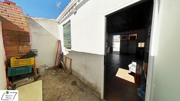 Foto 2 de Casa en venda a calle Los Lagares amb garatge