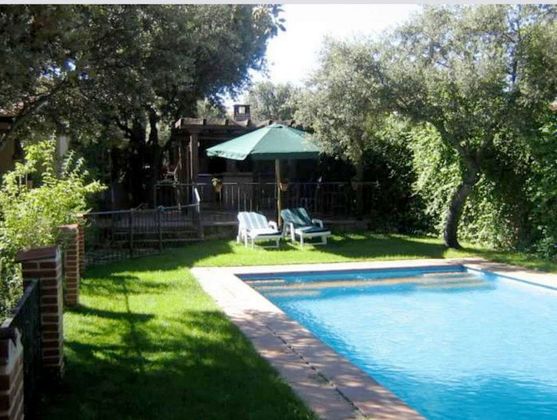 Foto 1 de Xalet en venda a calle Pico de la Peña Negra de 2 habitacions amb terrassa i piscina