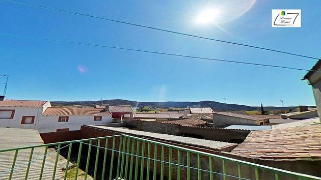 Foto 2 de Venta de casa adosada en calle Arevalo de 3 habitaciones con terraza y garaje