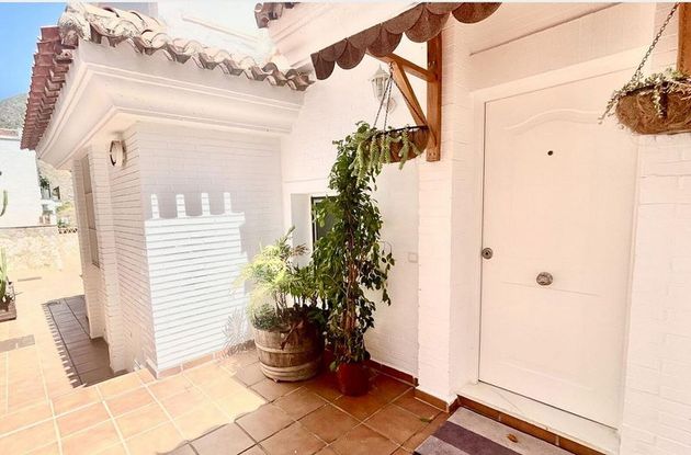 Foto 2 de Casa en venda a Benalmádena pueblo de 3 habitacions amb terrassa i piscina