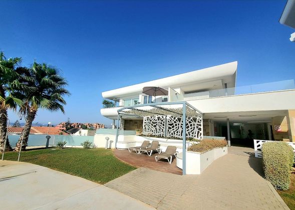 Foto 1 de Piso en venta en Torreblanca del Sol de 2 habitaciones con terraza y piscina