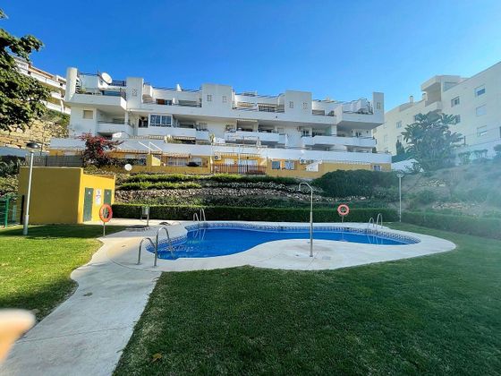 Foto 2 de Venta de ático en Riviera del Sol de 3 habitaciones con terraza y piscina