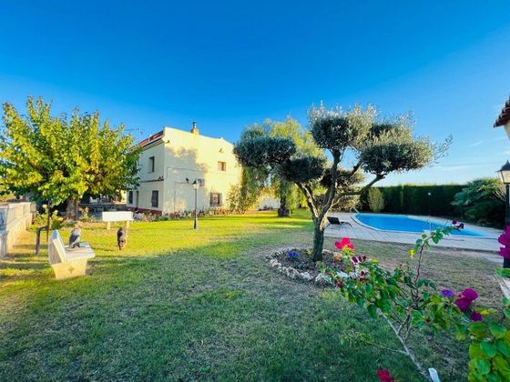 Foto 2 de Casa rural en venta en Castellet i la Gornal de 6 habitaciones con terraza y piscina