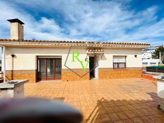 Foto 1 de Xalet en venda a Mas Milà de 7 habitacions amb terrassa i piscina