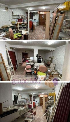 Foto 2 de Casa adosada en venta en Xàtiva de 3 habitaciones y 120 m²
