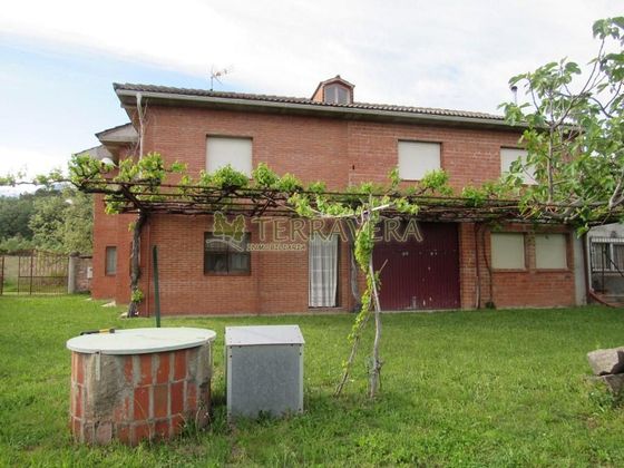 Foto 1 de Casa en venda a Villanueva de la Vera de 4 habitacions amb garatge i jardí