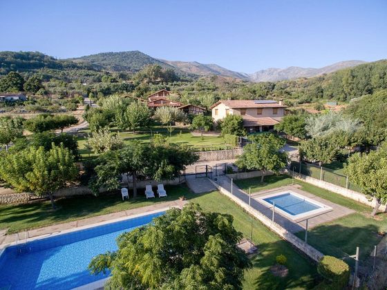 Foto 1 de Casa en venda a Aldeanueva de la Vera de 15 habitacions amb terrassa i piscina