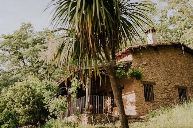 Foto 1 de Casa rural en venta en Jarandilla de la Vera de 3 habitaciones con terraza y jardín