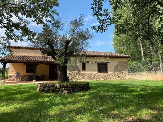 Foto 1 de Casa rural en venda a calle Garganta Alardos de 3 habitacions amb jardí i calefacció